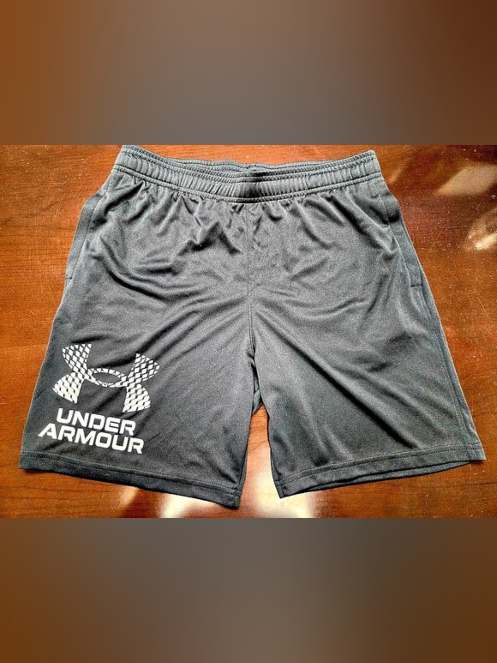 Under Armour Shorts Black YXL